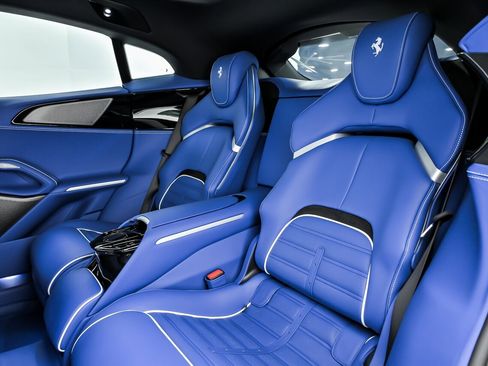 Used 2025 Ferrari Purosangue image 34