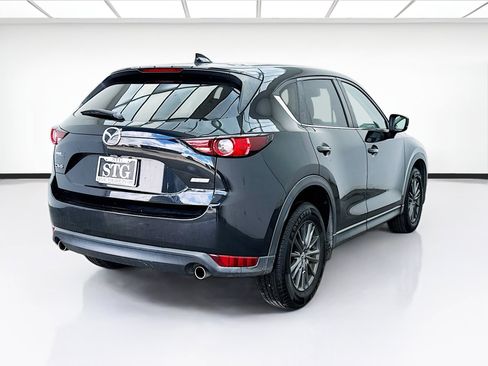 Used 2019 MAZDA CX-5 Touring image 4
