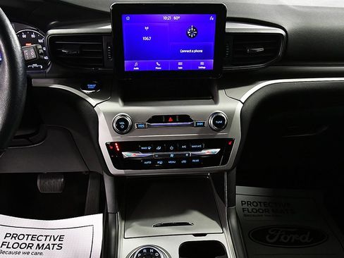 Used 2022 Ford Explorer XLT image 26