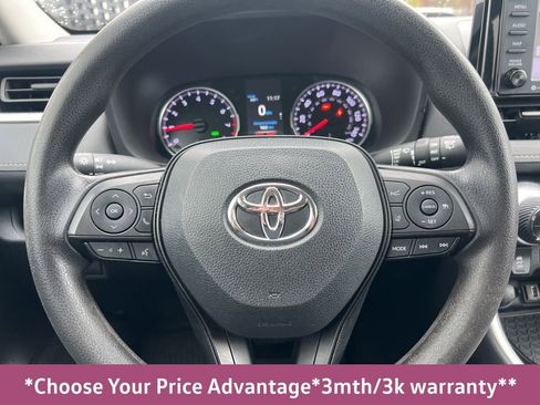 Used 2022 Toyota RAV4 XLE image 51