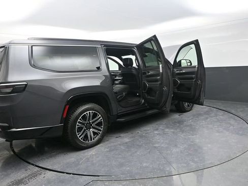 New 2026 Jeep Grand Wagoneer L 4WD image 35