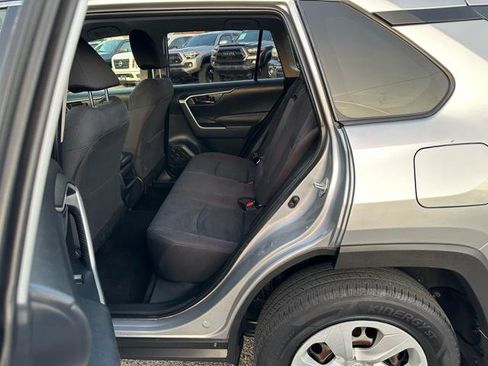Used 2019 Toyota RAV4 LE w/ All Weather Liner Package AWD/4WD image 12