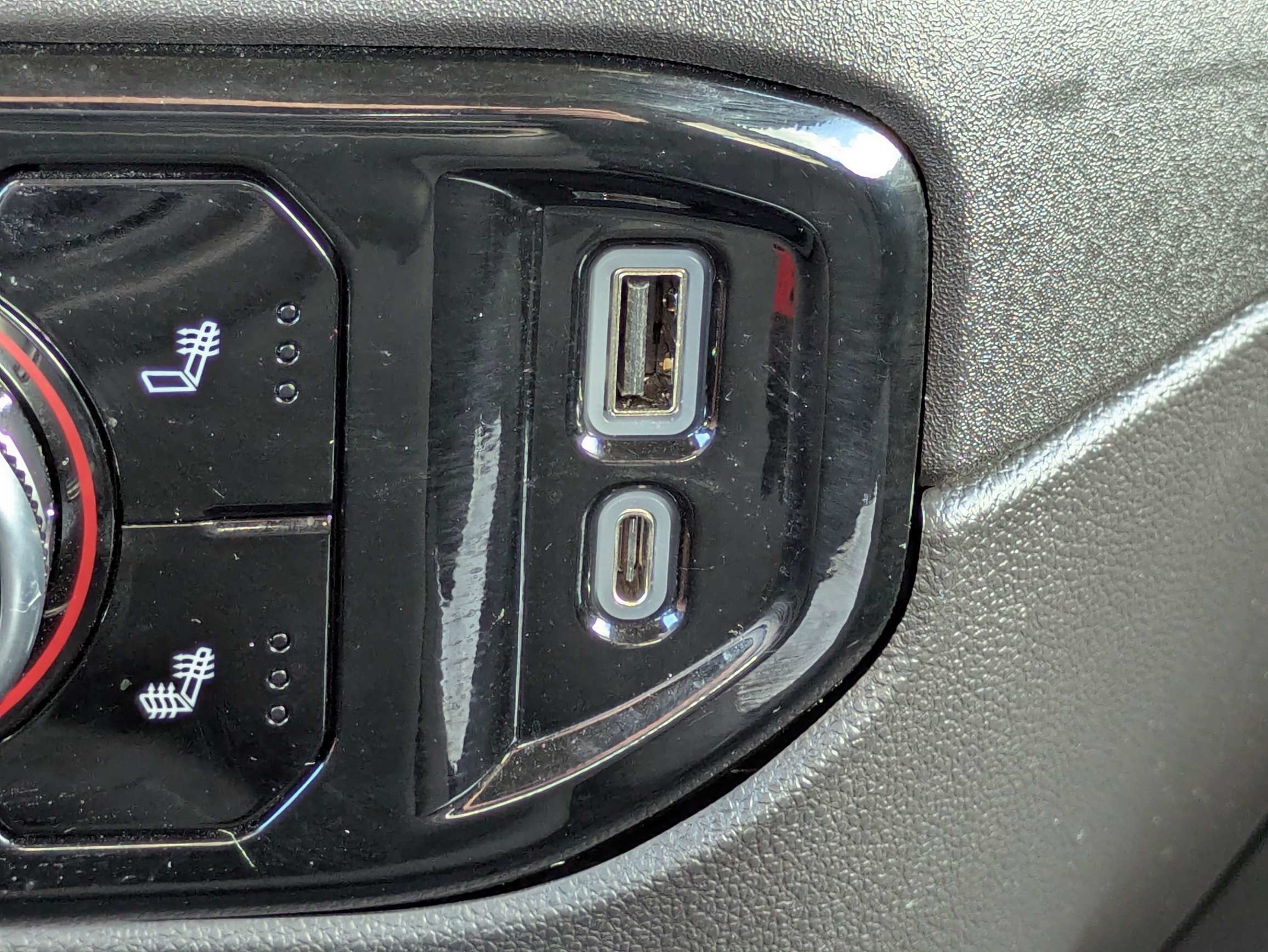 Used 2023 GMC Sierra 1500 Elevation AWD/4WD image 25