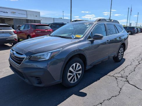 Used 2020 Subaru Outback Premium AWD/4WD image 4