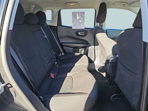 Used 2021 Jeep Compass Sport image 26