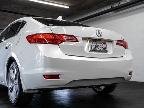 Used 2015 Acura ILX FWD image 16