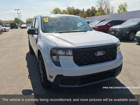 Used 2025 Ford Maverick XLT w/ XLT Luxury Package FWD image 3