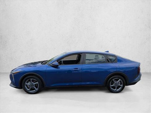 Used 2025 Kia K4 FWD image 9