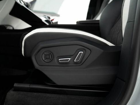 Used 2024 Lamborghini Urus S AWD/4WD image 27