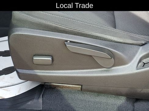 Used 2021 Chevrolet Colorado LT w/ LT Convenience Package image 7