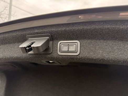 Used 2023 Audi A6 Premium Plus image 34