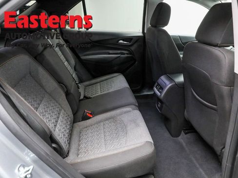 Used 2023 Chevrolet Equinox LT image 22