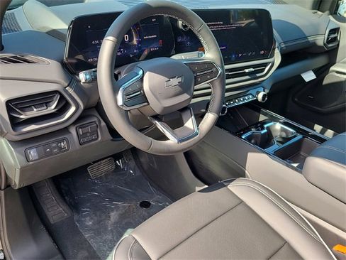 New 2026 Chevrolet Silverado EV LT w/ Plus Package image 18