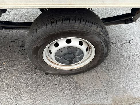 Used 2019 Ford Transit 250 138 image 12