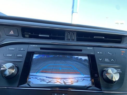 Used 2018 Toyota Avalon Touring w/ All Weather Liner Package FWD image 37