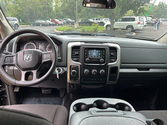 Used 2020 RAM 1500 Warlock AWD/4WD image 16
