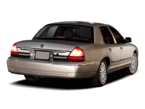 Used 2010 Mercury Grand Marquis LS RWD image 2