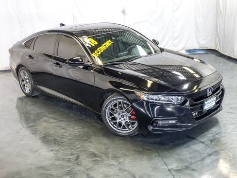 Used 2018 Honda Accord Sport image 6