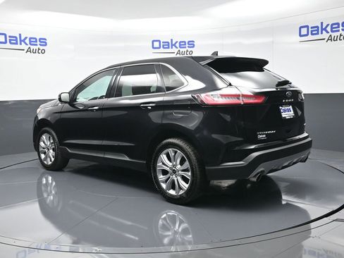 Used 2024 Ford Edge Titanium image 6