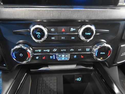 New 2025 Ford F250 Platinum image 15