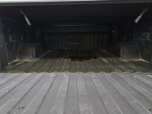 Used 2024 Chevrolet Silverado 1500 LT Trail Boss w/ Convenience Package II image 19