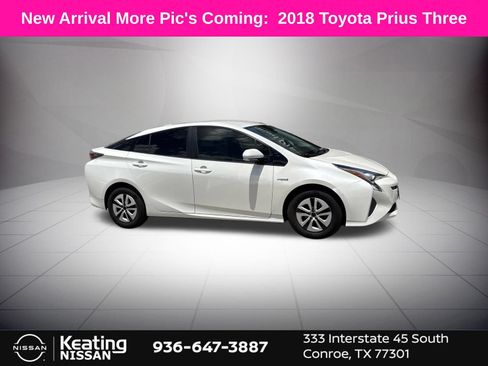 Used 2018 Toyota Prius Three FWD image 1