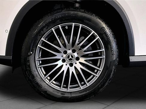 New 2026 Mercedes-Benz GLC 300 4MATIC image 17