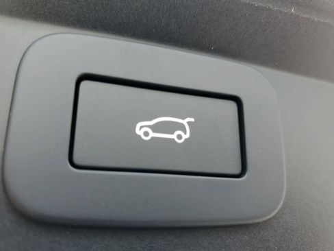 Used 2024 Jaguar I-PACE R-Dynamic HSE AWD/4WD image 11