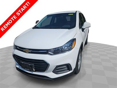 Used 2022 Chevrolet Trax LS w/ Tint and Cruise Package