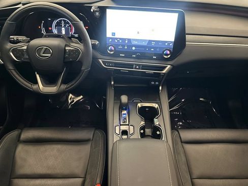Used 2024 Lexus RX 350 FWD w/ Convenience Package image 13