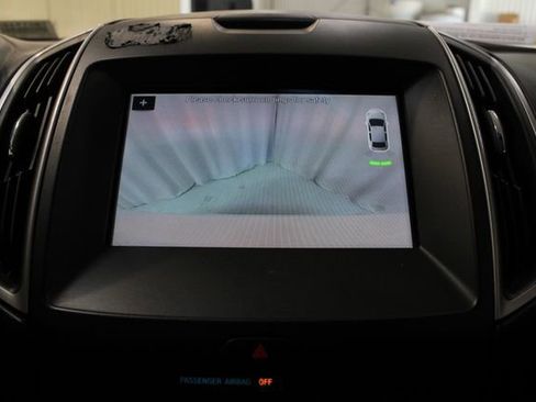 Used 2017 Ford Edge SEL w/ Canadian Touring Package AWD/4WD image 4