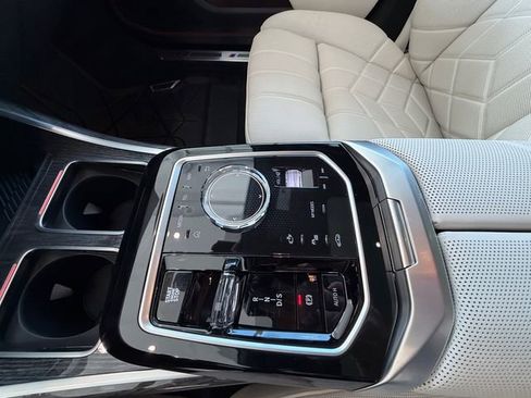 New 2026 BMW 740i xDrive w/ Executive Package image 33