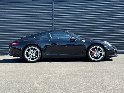 Used 2017 Porsche 911 Carrera RWD image 10