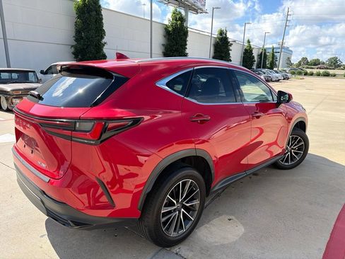Used 2023 Lexus NX 250 FWD image 3
