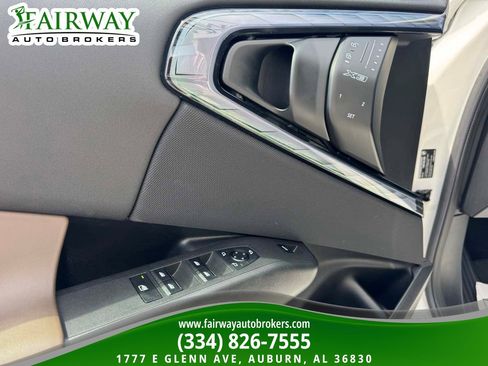 Used 2025 BMW X3 xDrive30i AWD/4WD image 15