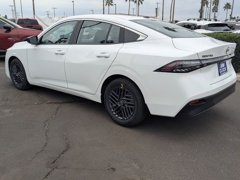 New 2026 Nissan Sentra SV image 4