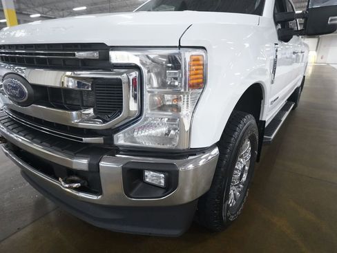Used 2022 Ford F250 XLT w/ XLT Premium Package AWD/4WD image 22