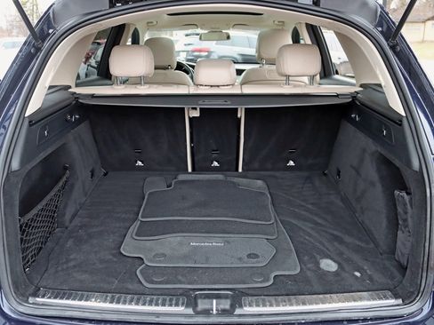 Used 2019 Mercedes-Benz GLC 300 4MATIC image 37