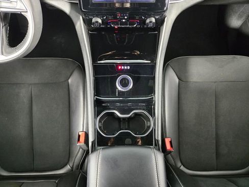 Used 2023 Jeep Grand Cherokee Altitude image 23