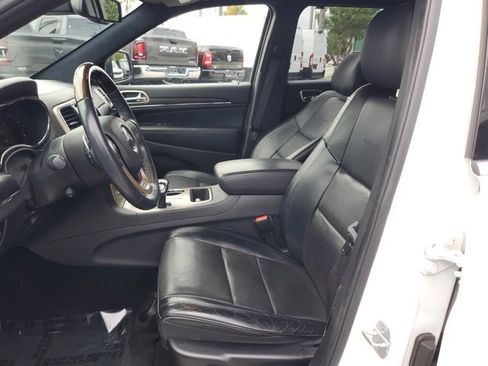 Used 2014 Jeep Grand Cherokee Summit w/ Trailer Tow Group IV image 24