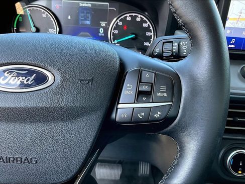 Used 2024 Ford Maverick Lariat w/ Black Appearance Package FWD image 12