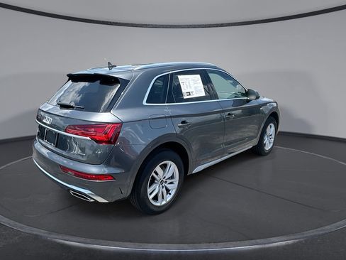 Used 2023 Audi Q5 2.0T Premium AWD/4WD image 11