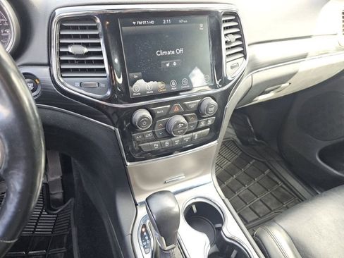Used 2019 Jeep Grand Cherokee Limited AWD/4WD image 32