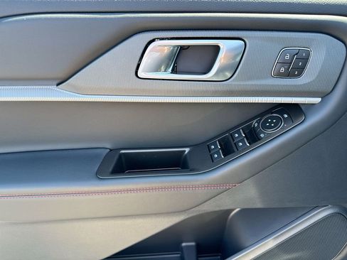 New 2026 Ford Explorer ST-Line AWD/4WD image 22