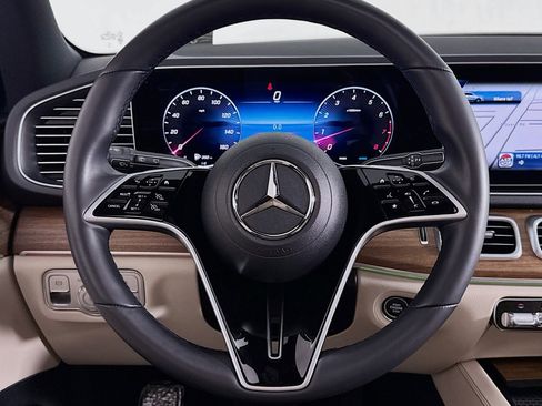 Used 2026 Mercedes-Benz GLE 350 4MATIC image 17