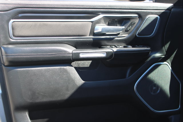 Used 2021 RAM 1500 Laramie RWD image 15