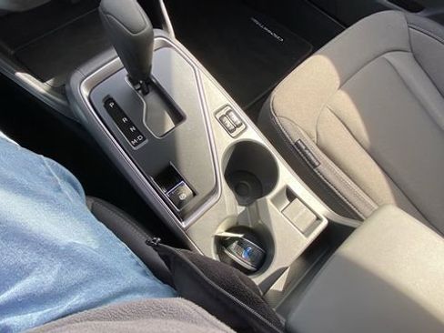 Certified 2025 Subaru Crosstrek 2.0i Premium image 30