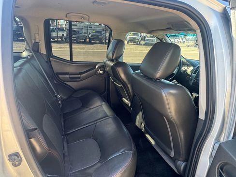 Used 2012 Nissan Xterra PRO-4X w/ Pro-4x Leather Pkg image 7