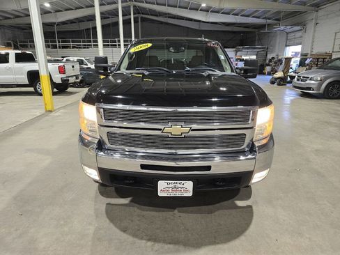 Used 2008 Chevrolet Silverado 2500 LTZ w/ Suspension Package, Off-Road AWD/4WD image 22
