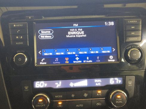 Used 2019 Nissan Rogue SV FWD image 25